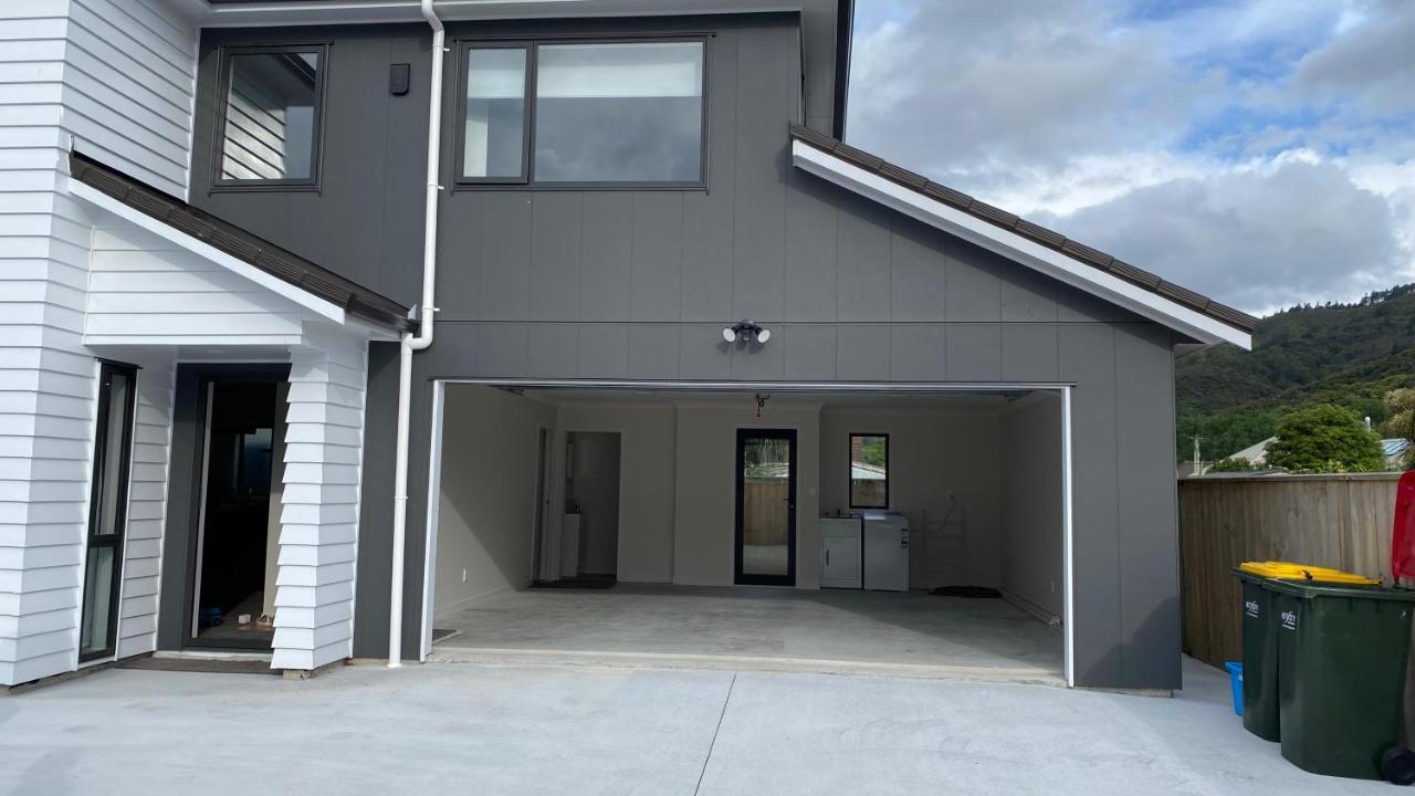 Newly Built House Villa Lower Hutt Exterior photo